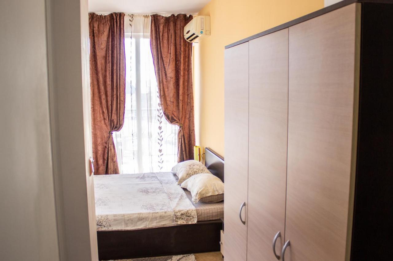 Central Couple Studio Pomorie Exterior photo